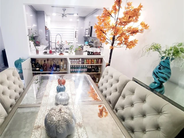 10400 NW 30th Ct # 202, Sunrise FL 33322