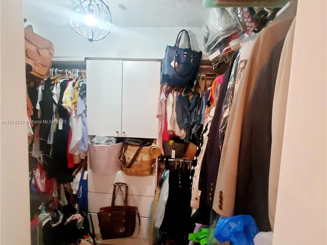 10400 NW 30th Ct # 202, Sunrise FL 33322