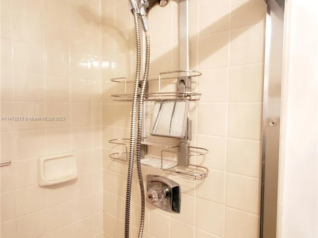 10400 NW 30th Ct # 202, Sunrise FL 33322