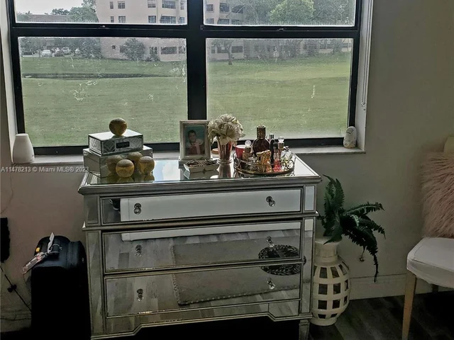 10400 NW 30th Ct # 202, Sunrise FL 33322