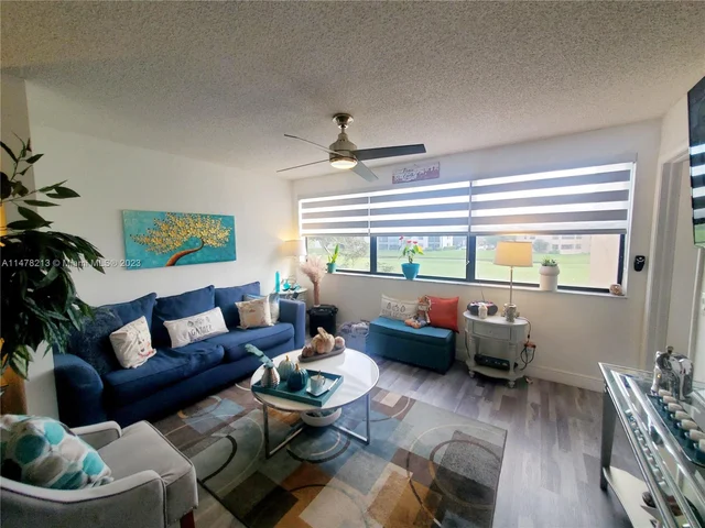 10400 NW 30th Ct # 202, Sunrise FL 33322