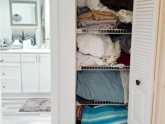 10400 NW 30th Ct # 202, Sunrise FL 33322