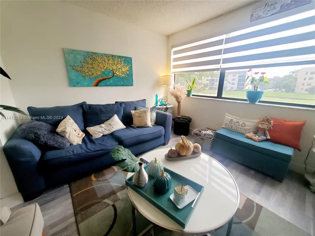 10400 NW 30th Ct # 202, Sunrise FL 33322