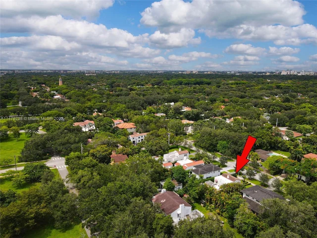2618 Alhambra Cir, Coral Gables FL 33134