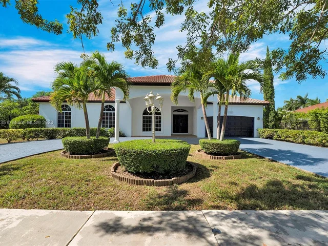 20680 SW 132nd Ave, Miami FL 33177