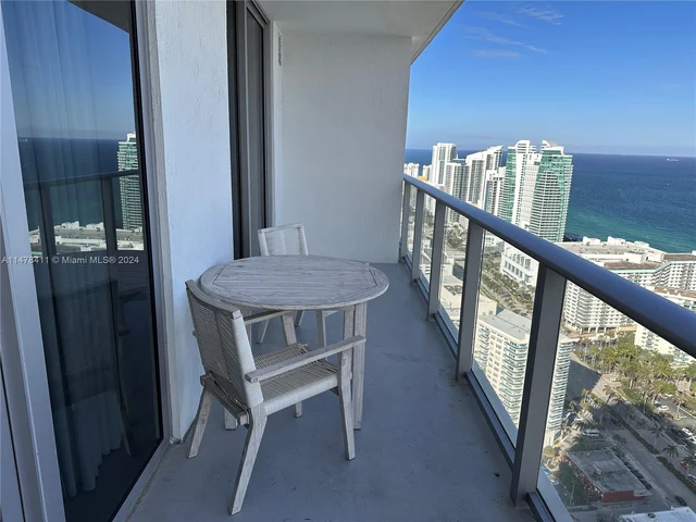 4010 S Ocean Dr # T4005, Hollywood FL 33019