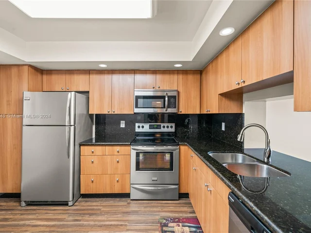 16171 Blatt Blvd # 108, Weston FL 33326