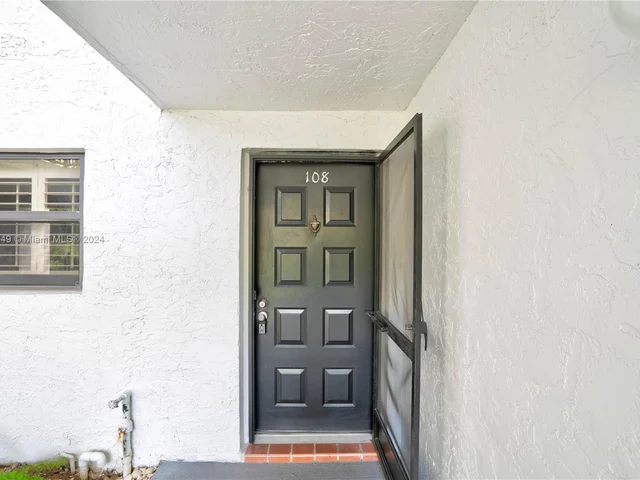 16171 Blatt Blvd # 108, Weston FL 33326