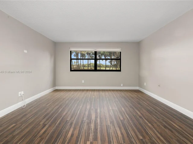 16171 Blatt Blvd # 108, Weston FL 33326