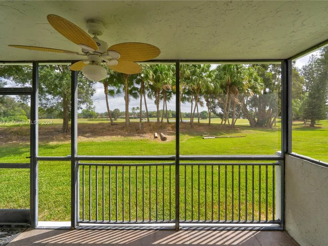 16171 Blatt Blvd # 108, Weston FL 33326