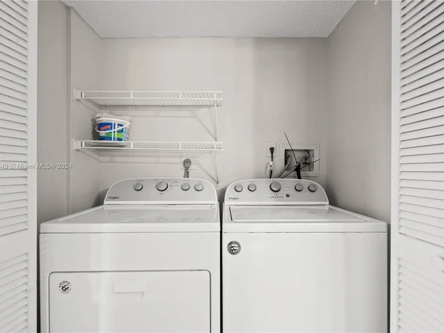 16171 Blatt Blvd # 108, Weston FL 33326