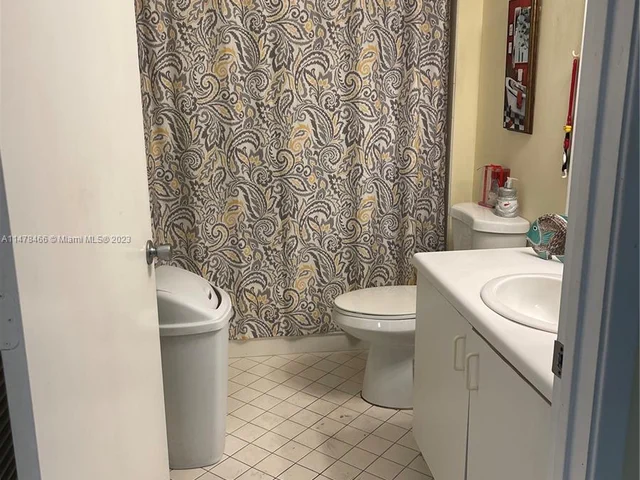 800 SW 137th Ave # 209G, Pembroke Pines FL 33027