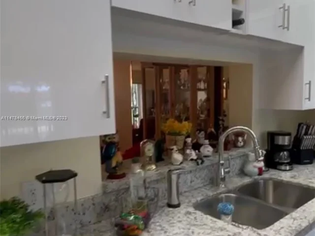 800 SW 137th Ave # 209G, Pembroke Pines FL 33027