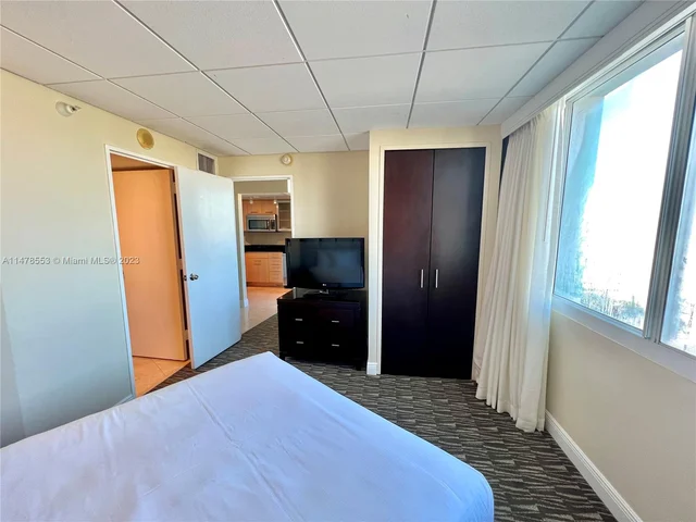 2670 E Sunrise Blvd # 1411, Fort Lauderdale FL 33304