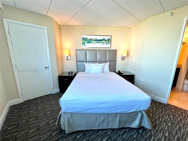 2670 E Sunrise Blvd # 1411, Fort Lauderdale FL 33304