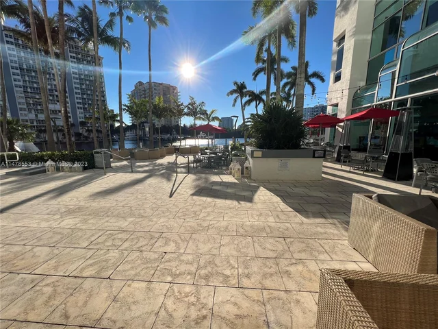 2670 E Sunrise Blvd # 1411, Fort Lauderdale FL 33304