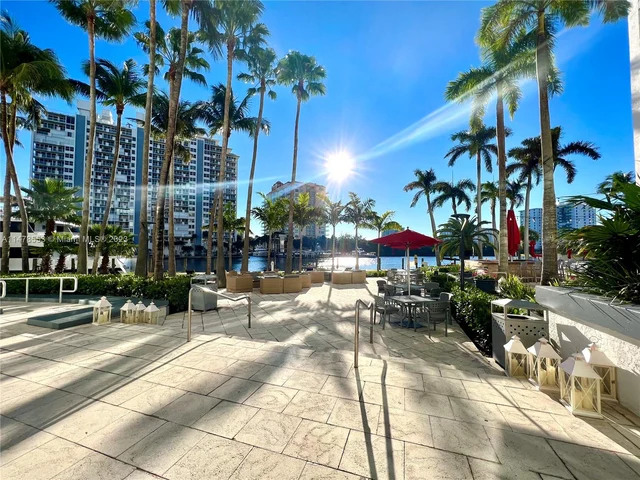 2670 E Sunrise Blvd # 1411, Fort Lauderdale FL 33304
