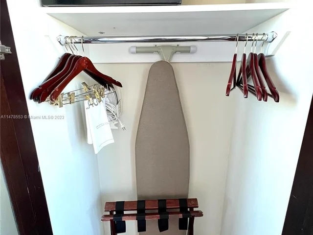 2670 E Sunrise Blvd # 1411, Fort Lauderdale FL 33304