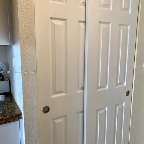 19201 Collins Ave # 1102, Sunny Isles Beach FL 33160