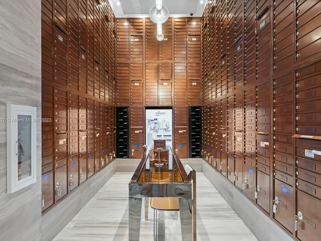 2000 Metropica Way # 1610, Sunrise FL 33323