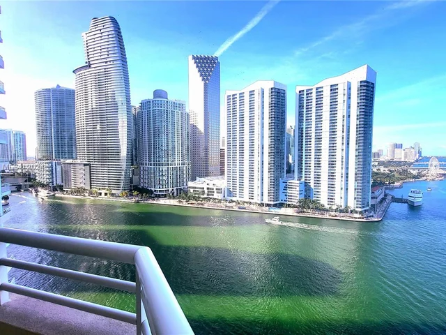 888 NE Brickell Key Dr # 2110, Miami FL 33131