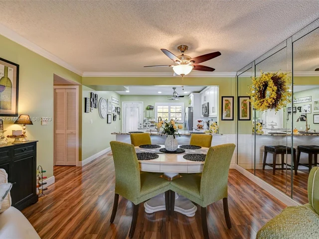 6080 N Sabal Palm Blvd # 203, Tamarac FL 33319