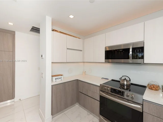 151 Crandon Blvd # 534, Key Biscayne FL 33149