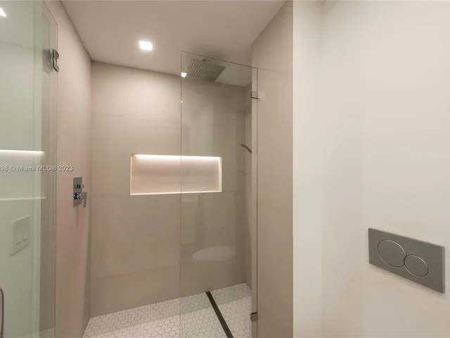 151 Crandon Blvd # 534, Key Biscayne FL 33149