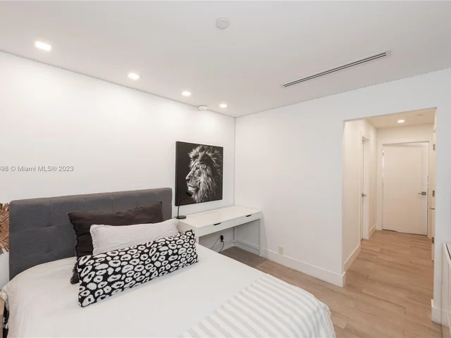 151 Crandon Blvd # 534, Key Biscayne FL 33149