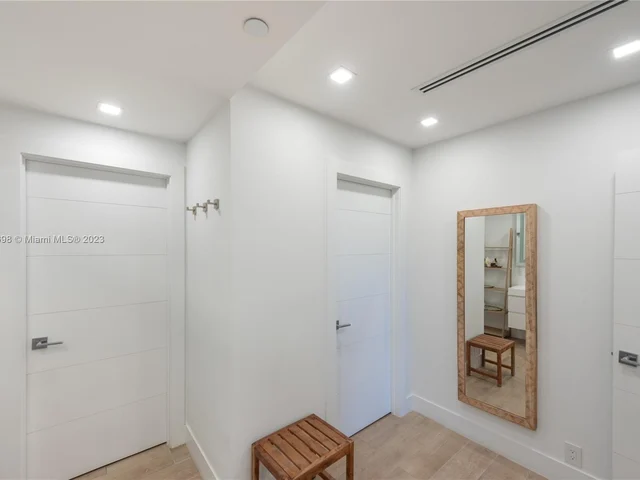 151 Crandon Blvd # 534, Key Biscayne FL 33149