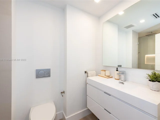 151 Crandon Blvd # 534, Key Biscayne FL 33149