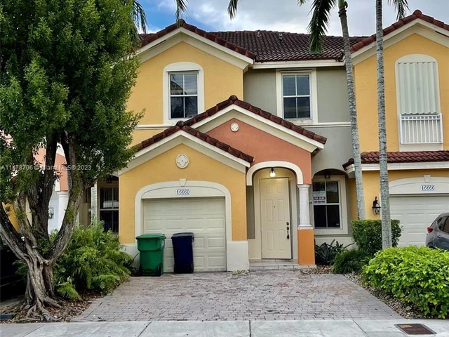 16660 SW 83rd Ln # 16660, Miami FL 33193