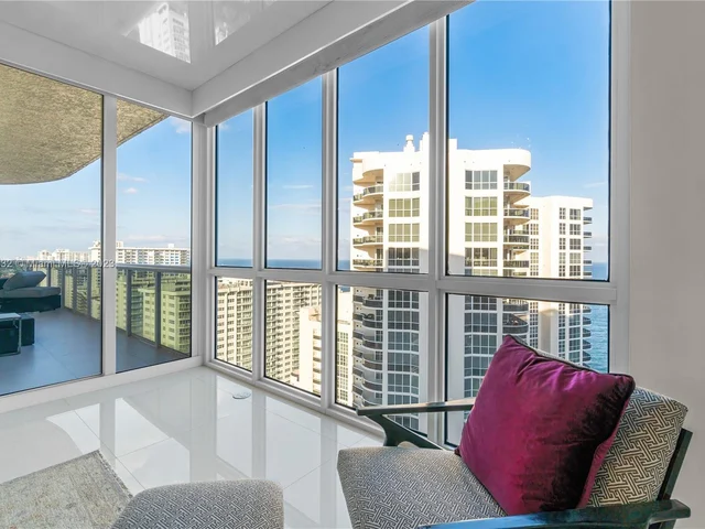 3100 N Ocean Blvd # 2601, Fort Lauderdale FL 33308