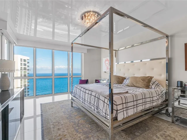 3100 N Ocean Blvd # 2601, Fort Lauderdale FL 33308