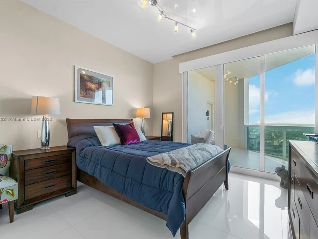 3100 N Ocean Blvd # 2601, Fort Lauderdale FL 33308