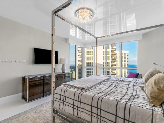 3100 N Ocean Blvd # 2601, Fort Lauderdale FL 33308