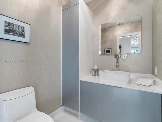 3100 N Ocean Blvd # 2601, Fort Lauderdale FL 33308