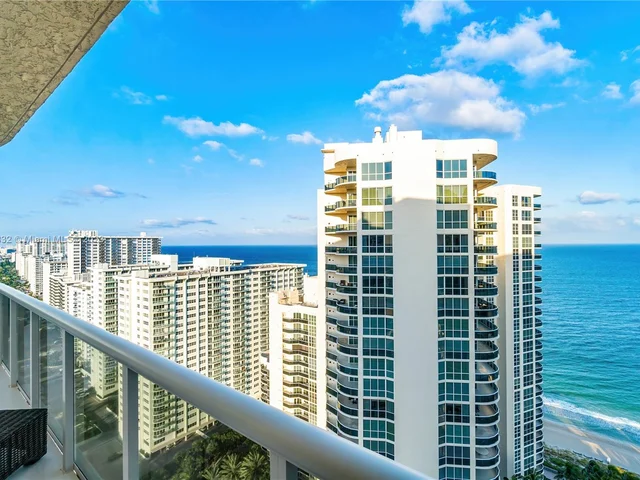 3100 N Ocean Blvd # 2601, Fort Lauderdale FL 33308