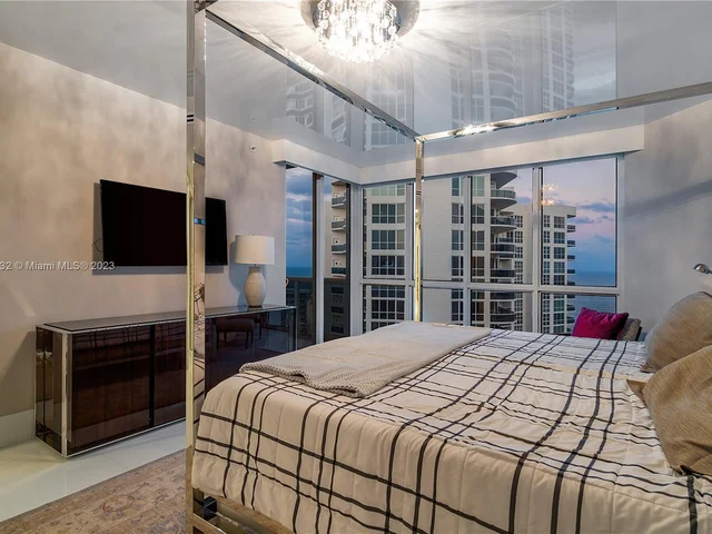 3100 N Ocean Blvd # 2601, Fort Lauderdale FL 33308