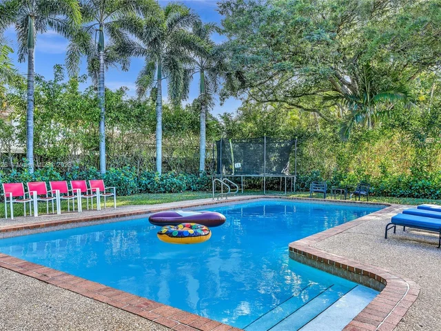 3370 N 36th Pl # 1, Hollywood FL 33021