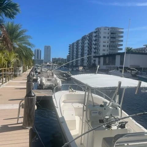 3522 NE 167th St # 7, North Miami Beach FL 33160