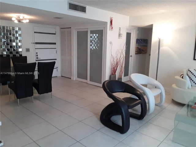 2049 S Ocean Dr # 1408, Hallandale Beach FL 33009