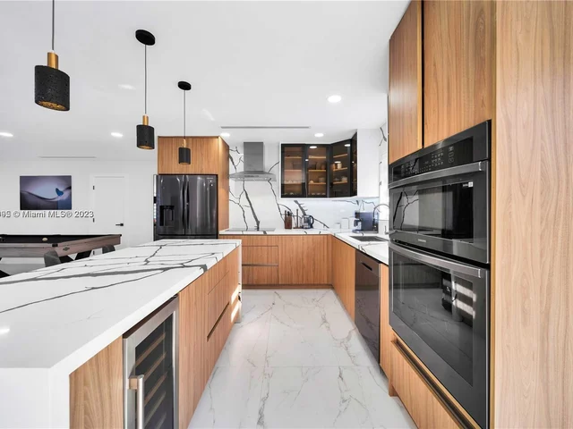 15510 NW 2nd Ct # 0, Miami FL 33169