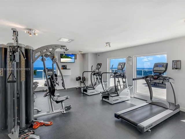 2841 N Ocean Blvd # 405, Fort Lauderdale FL 33308