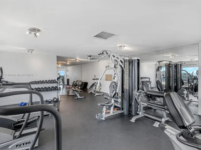 2841 N Ocean Blvd # 405, Fort Lauderdale FL 33308