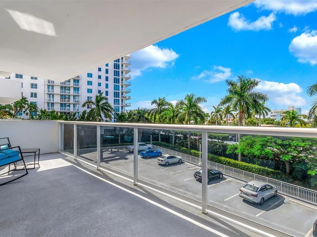 2841 N Ocean Blvd # 405, Fort Lauderdale FL 33308