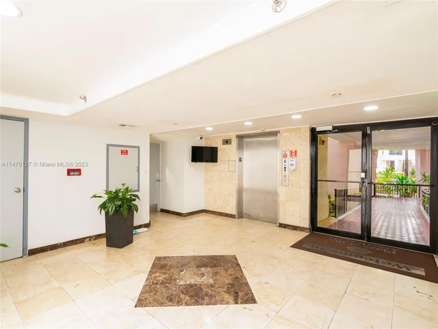 17011 N Bay Rd # 419, Sunny Isles Beach FL 33160