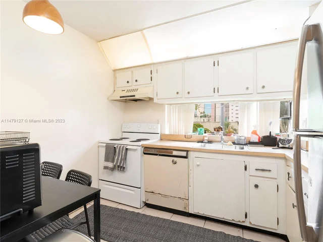 17011 N Bay Rd # 419, Sunny Isles Beach FL 33160