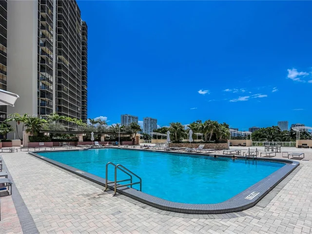 20379 W Country Club Dr # 2439, Aventura FL 33180