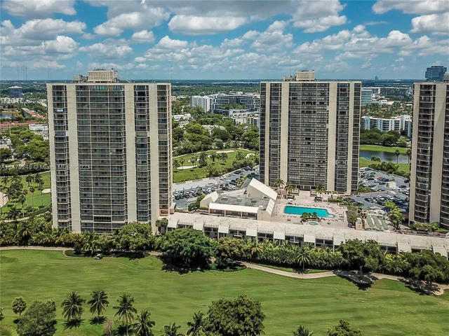 20379 W Country Club Dr # 2439, Aventura FL 33180